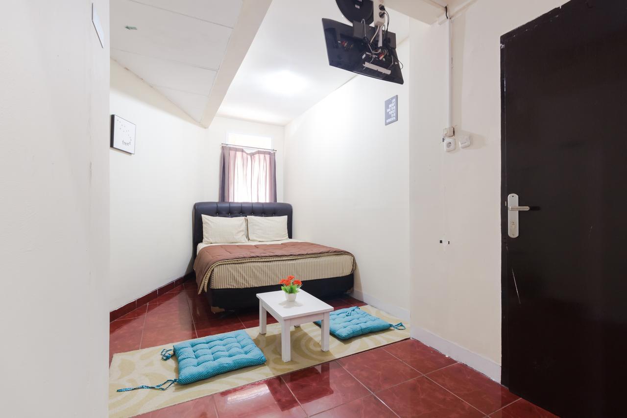 Pele Guesthouse Bandung Exteriér fotografie