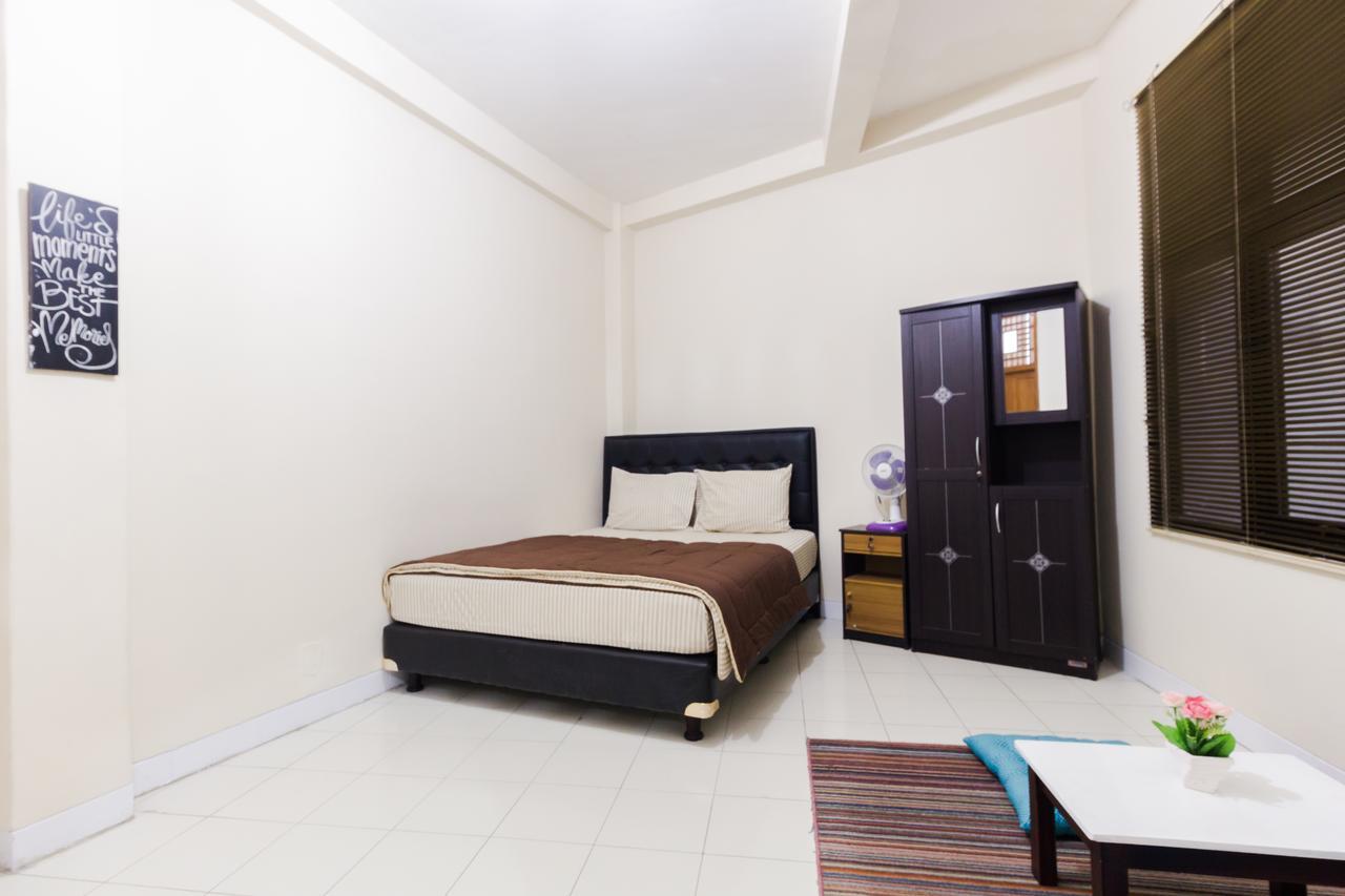 Pele Guesthouse Bandung Exteriér fotografie